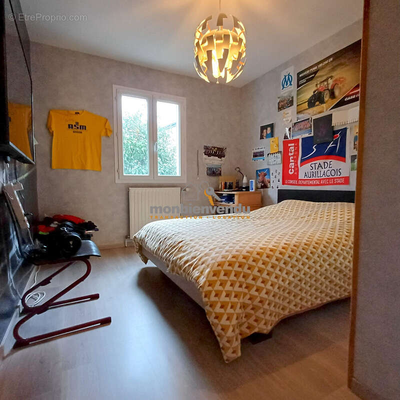 Maison à ARPAJON-SUR-CERE