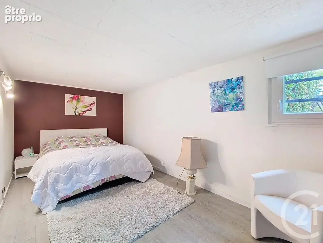 Maison 5 pièces 118 m² à vendre à Vaux-Le-Penil (77000) - photo 9