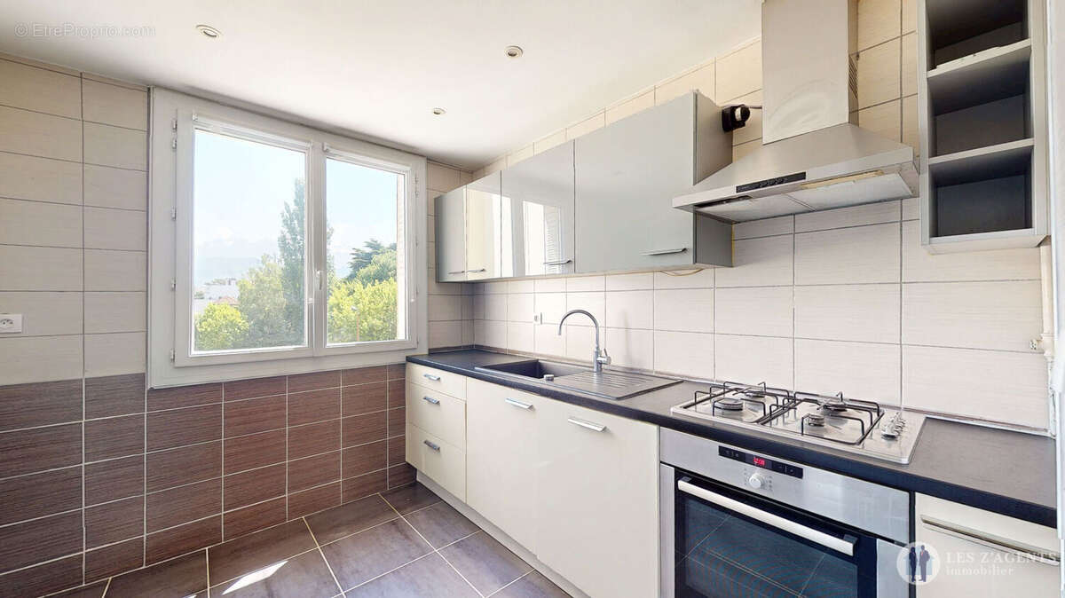 Appartement 5 pièce(s) 75m²  GRENOBLE Secteur Mounier - photo 5