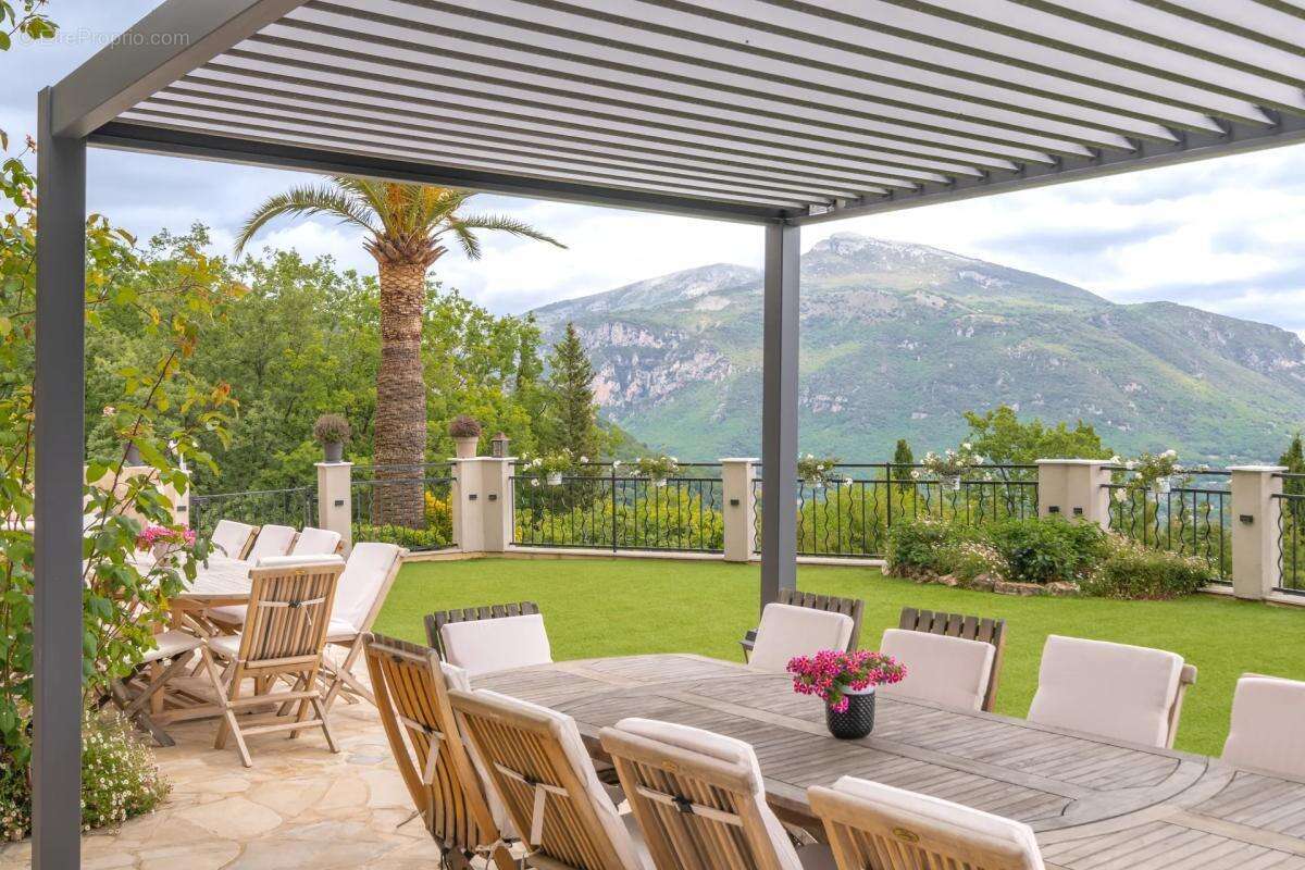 Maison à LE BAR-SUR-LOUP