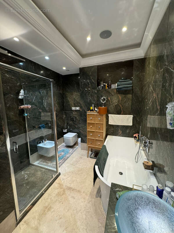 Appartement à MENTON