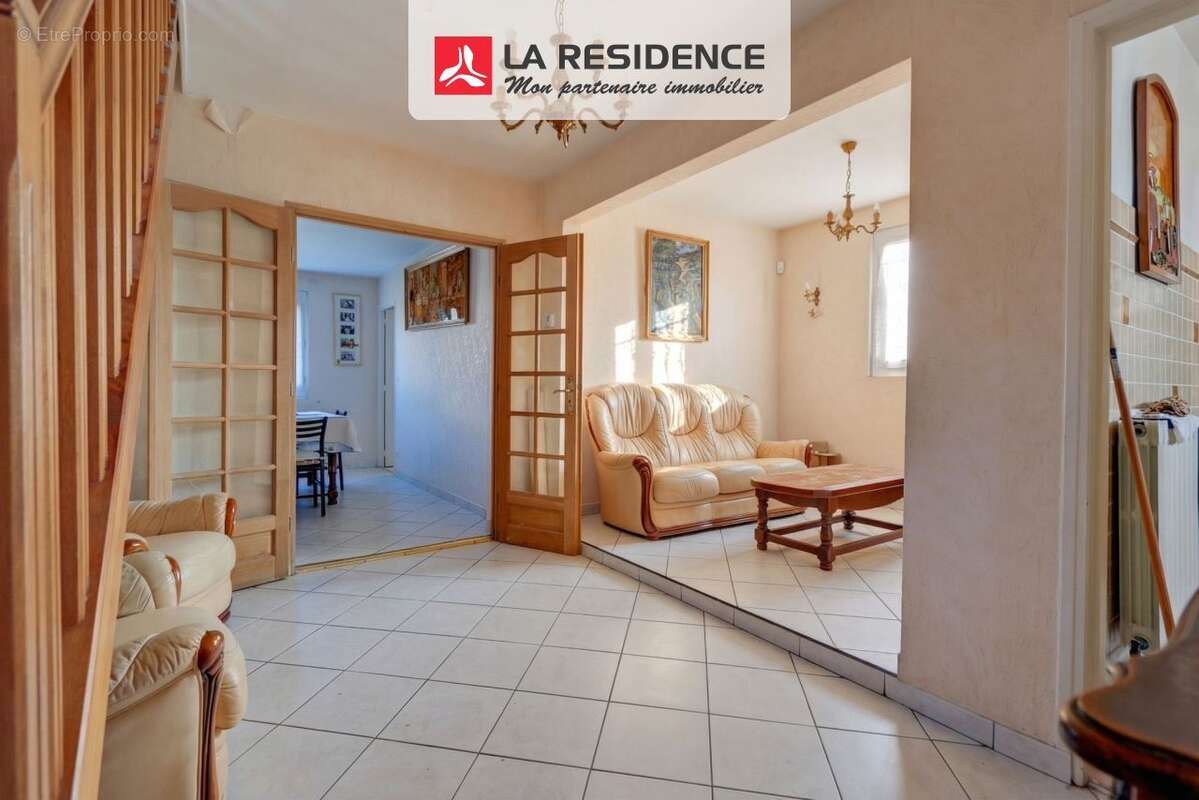 Maison à SAINT-LEU-LA-FORET