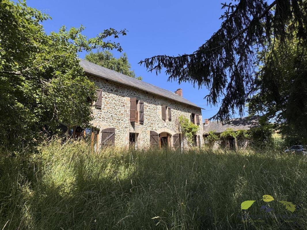 Maison à CHAMBERET