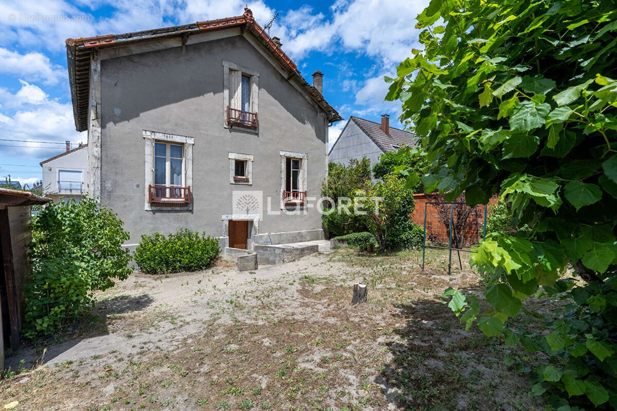 Maison à CONFLANS-SAINTE-HONORINE