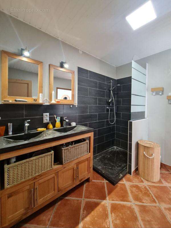 St Privat des vieux - Maison  3 chambres  avec piscine - Secteur calme - photo 10