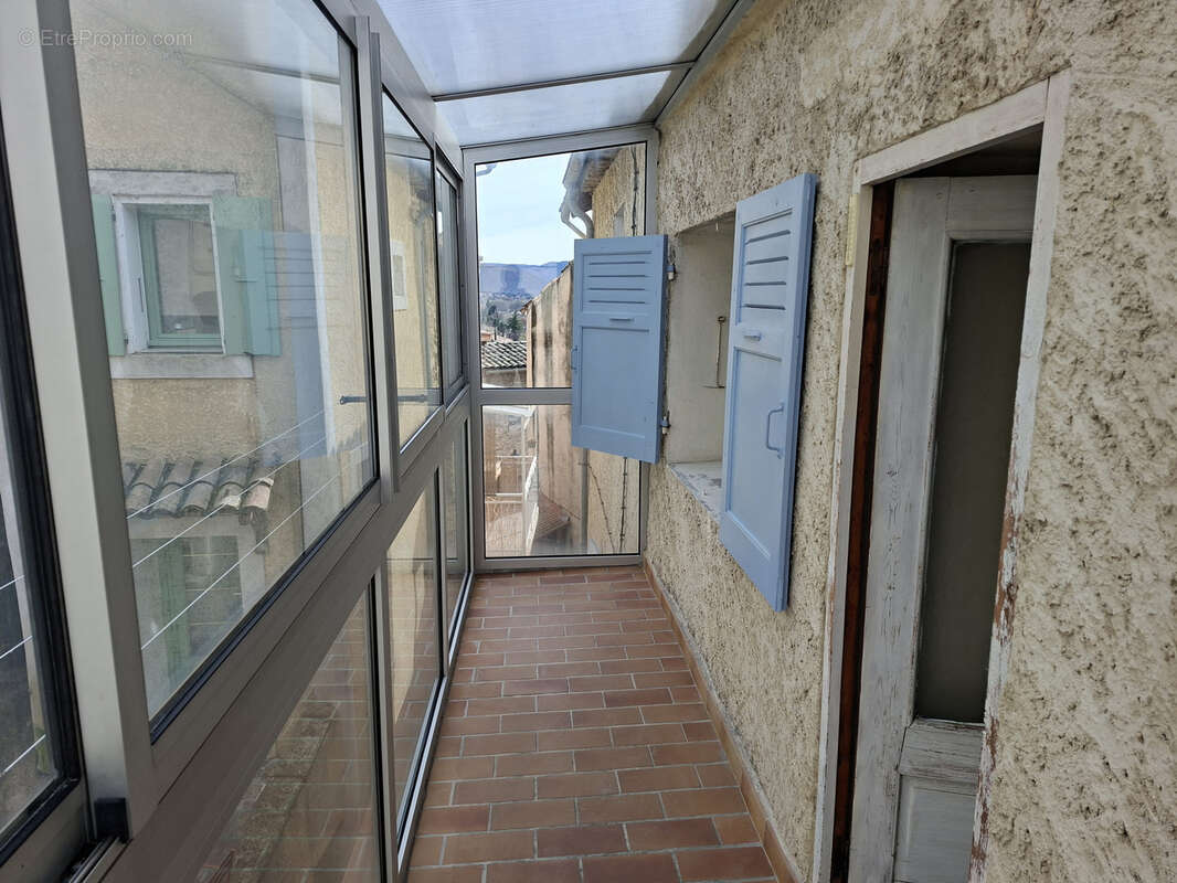 Maison à VOLONNE