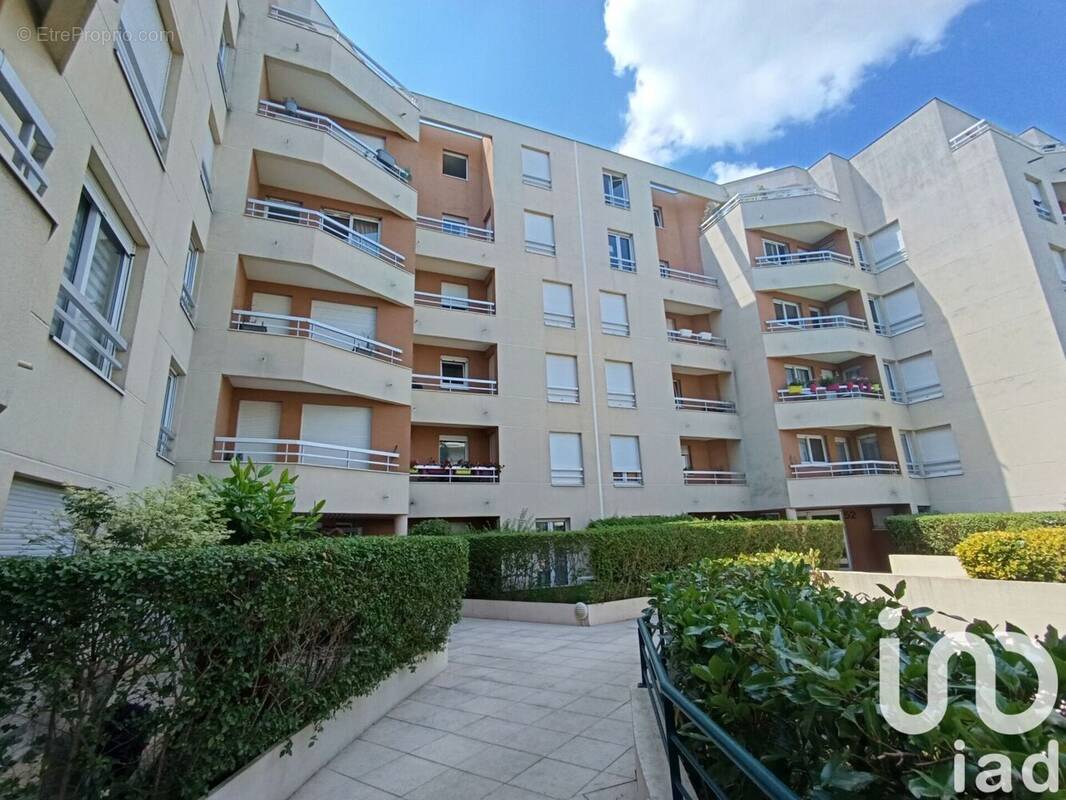Photo 1 - Appartement à CHATILLON