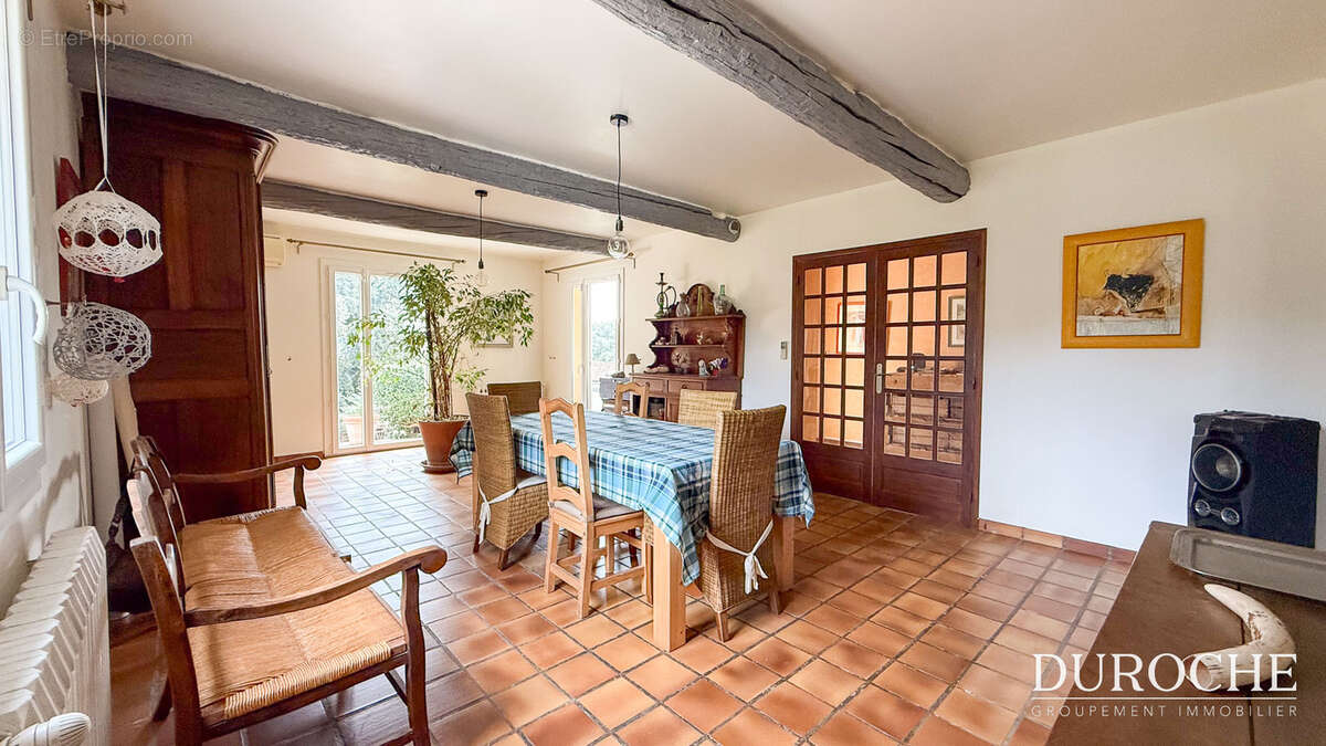Maison à JONQUERETTES