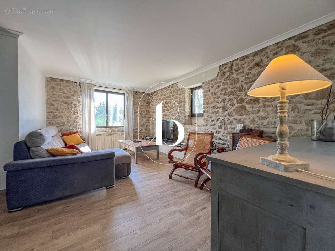 Maison à UZES
