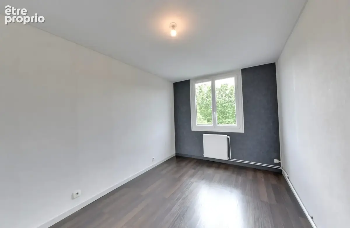 Chambre droite 