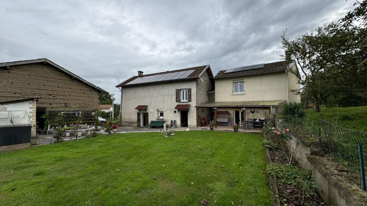 Maison 180 m² à Paslieres  - photo 2