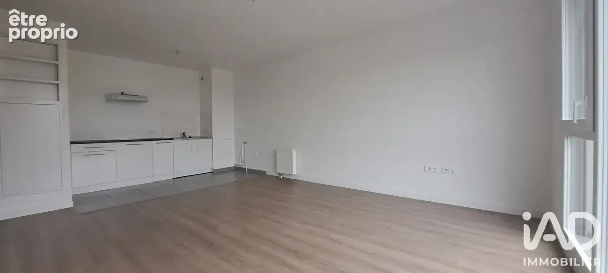 Photo 1 - Appartement à JOUY-LE-MOUTIER