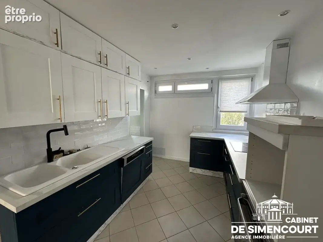 Marcq-en-Barœul   Appartement T3 avec terrasse, garage et cave - photo 3