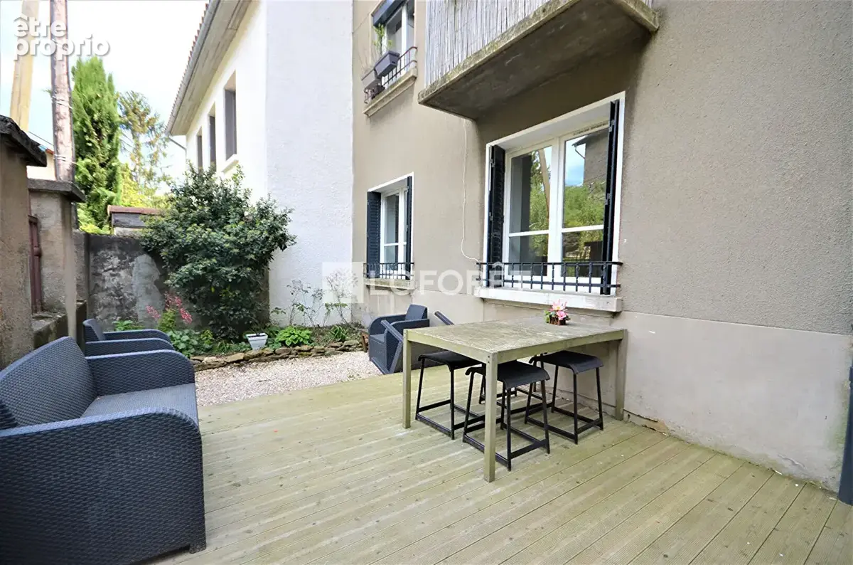 A vendre Appartement Saint Cyr Au Mont D Or 2 pièces 45m² Rue Ampère - photo 8