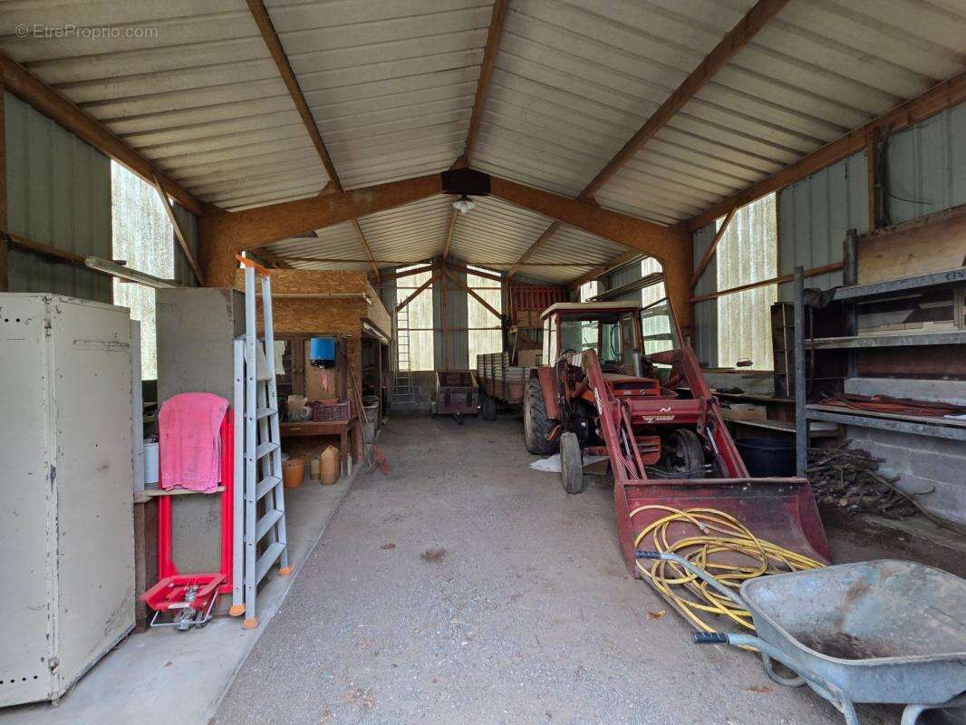 Maison à SAINT-SERVAIS