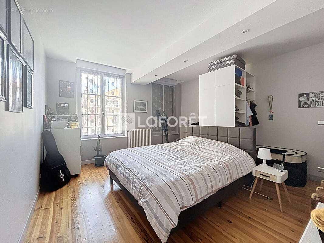 Appartement à FALAISE