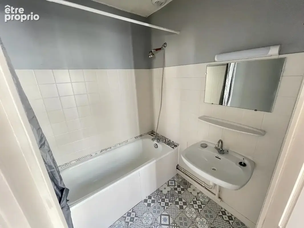 T2 36 m² - 1er étage – Vannes centre – A 100 m de la Place Jean XXIII - photo 6