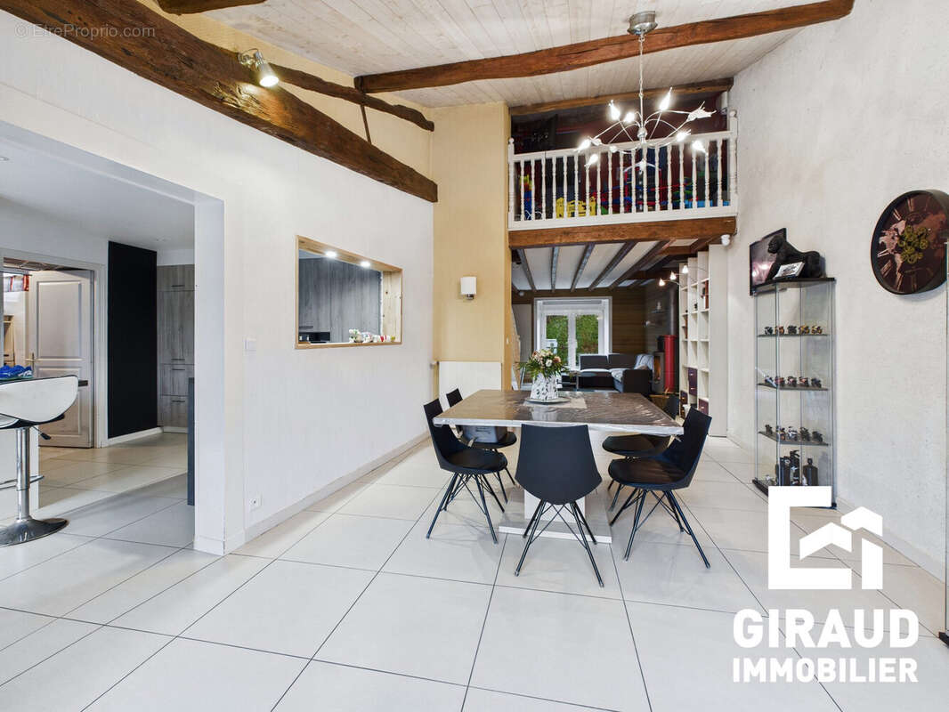 Maison 131 m² à Antigny  - photo 5