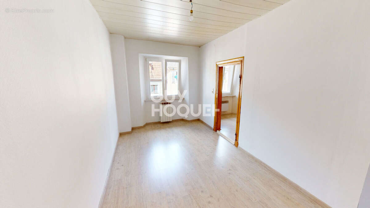 Appartement à SAINT-AMARIN