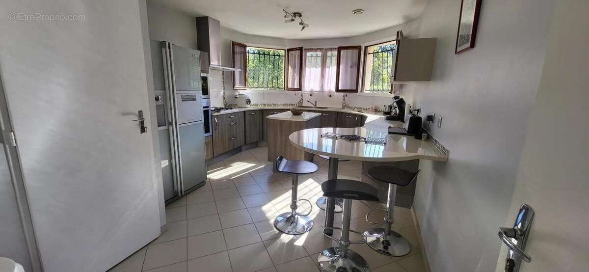 Maison à GAGEAC-ET-ROUILLAC