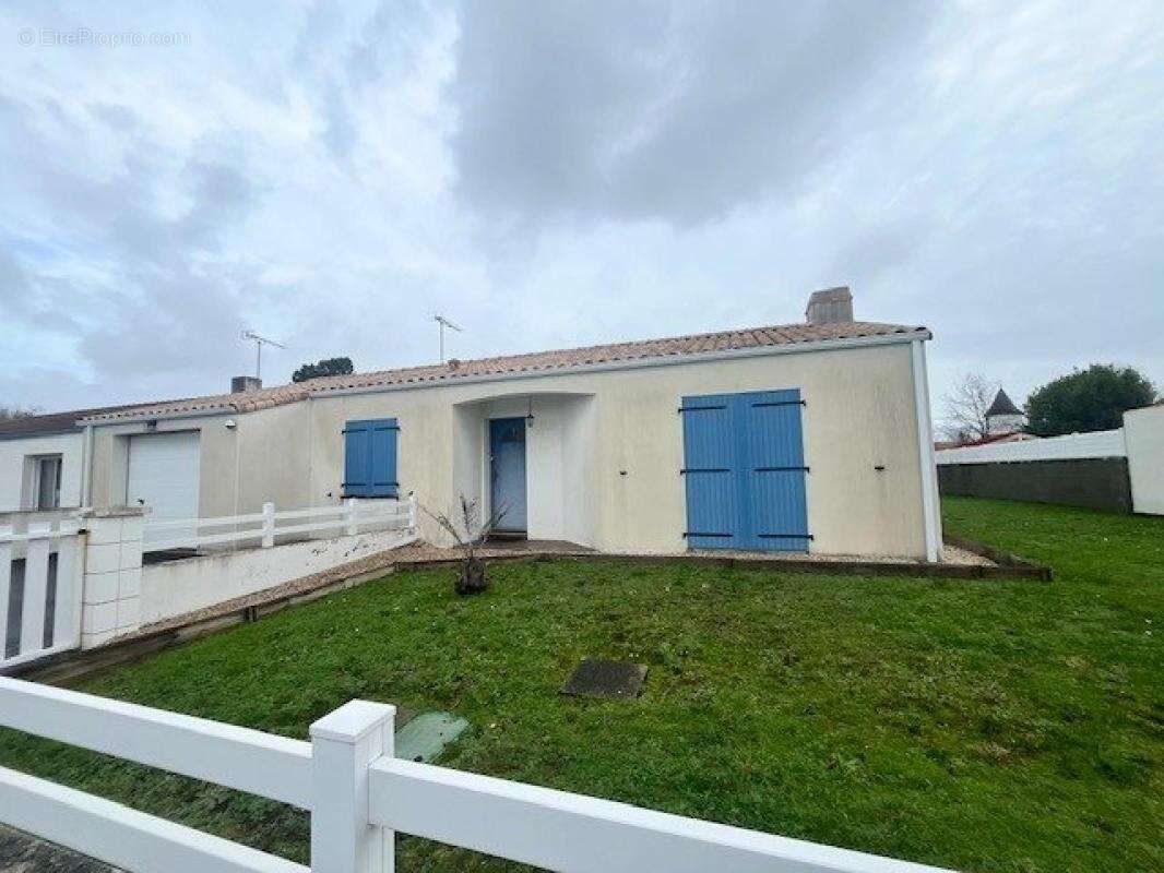 Maison à LE FENOUILLER