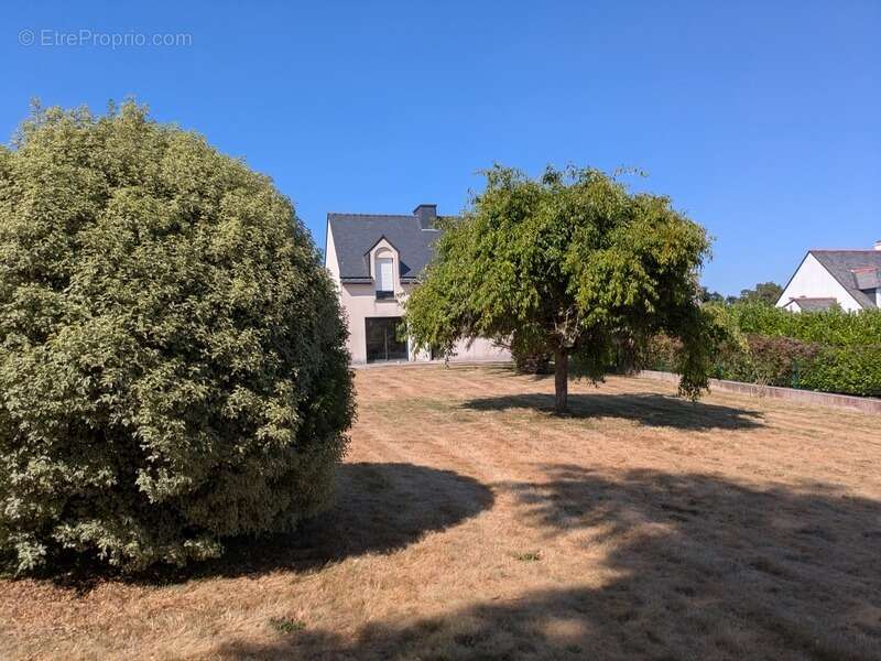 Neulliac maison recente 4 pieces 85m² parcelle cloturee de 2067m² a batir - photo 5