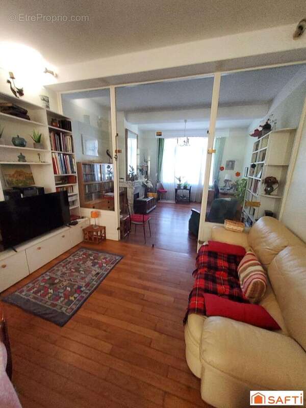 Maison 180 m² à Saint-Quentin  - photo 2