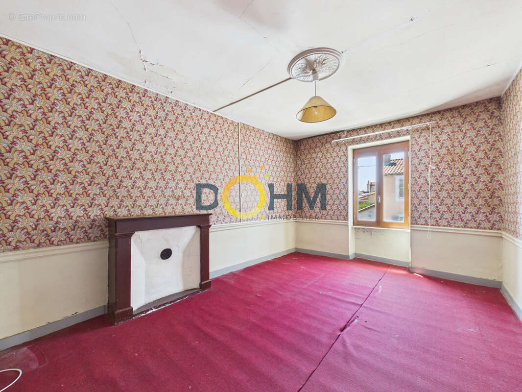 Maison de 138 m2 avec grange et terrain   Charbonnier-les-Mines - photo 11