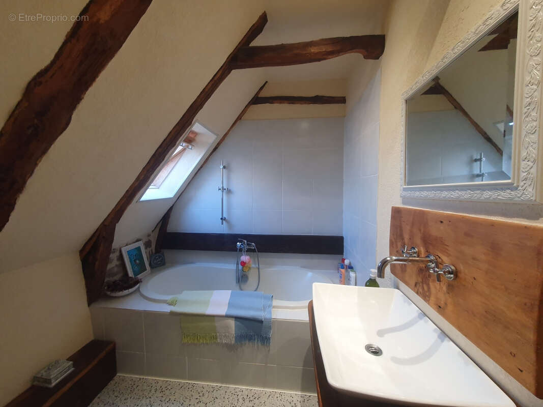 Maison à GROS-CHASTANG