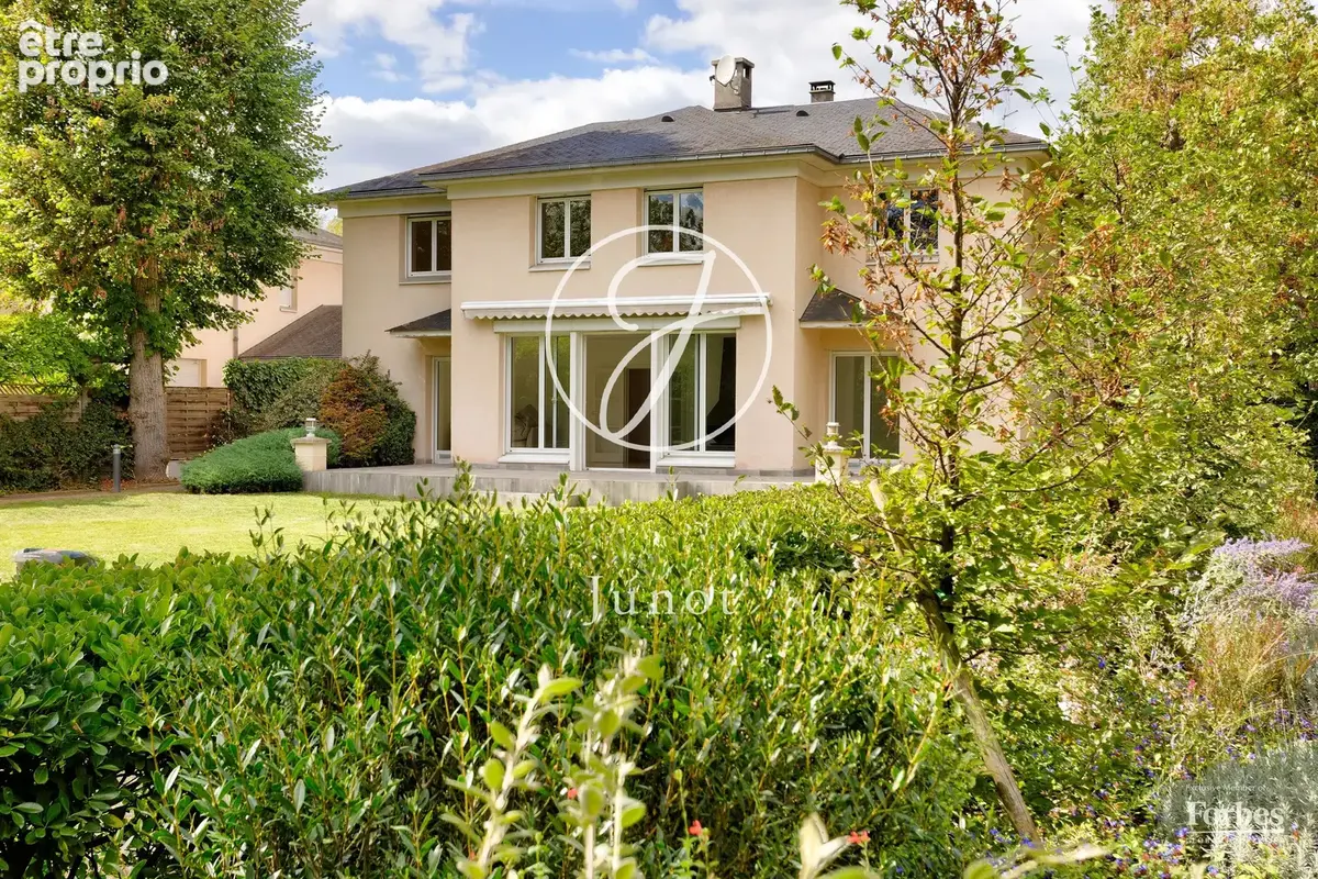 Maison à CROISSY-SUR-SEINE
