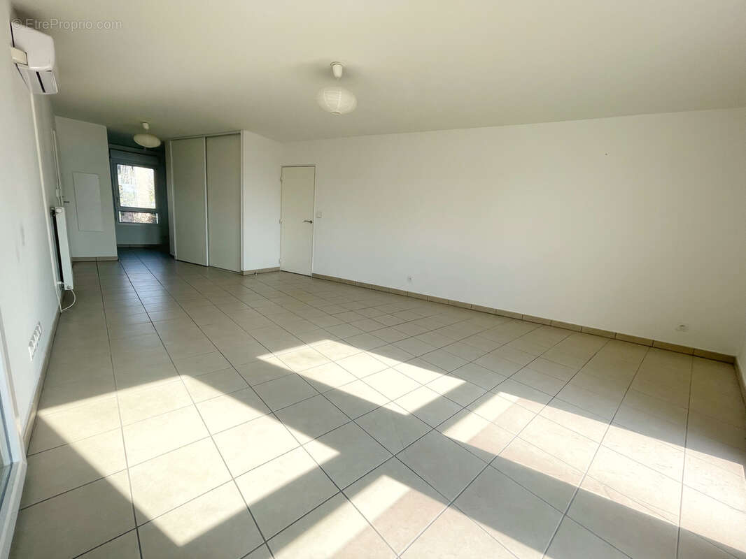 Appartement à MIONS
