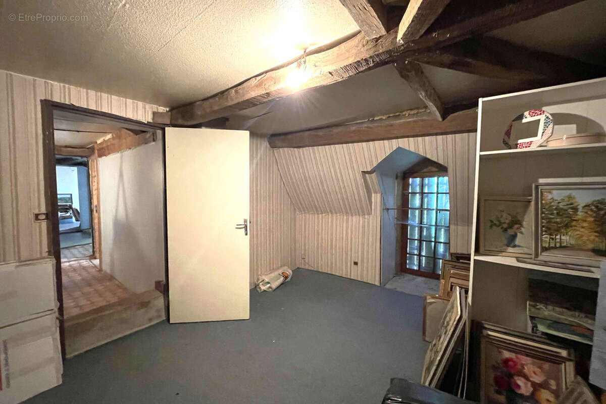 Maison à VINDECY