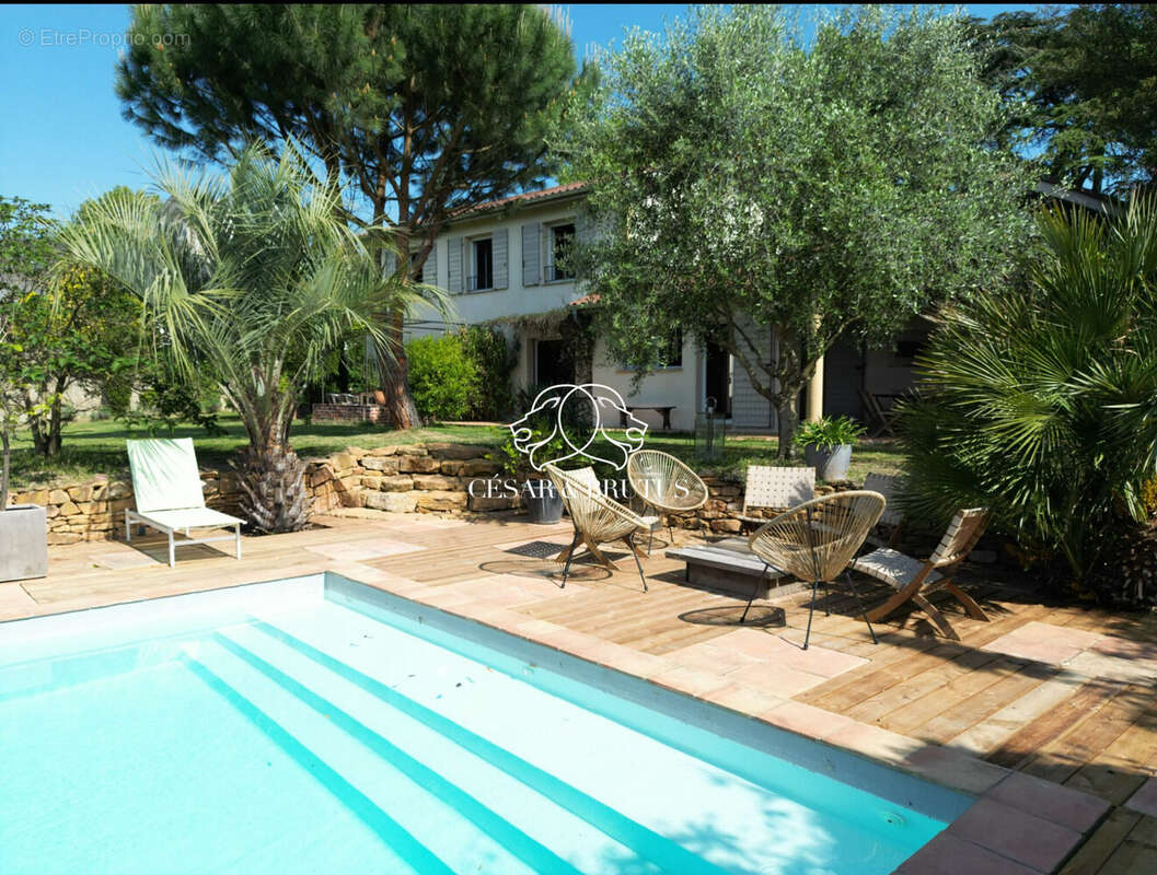 Maison 180 m² à Chazay-D'azergues  - photo 5