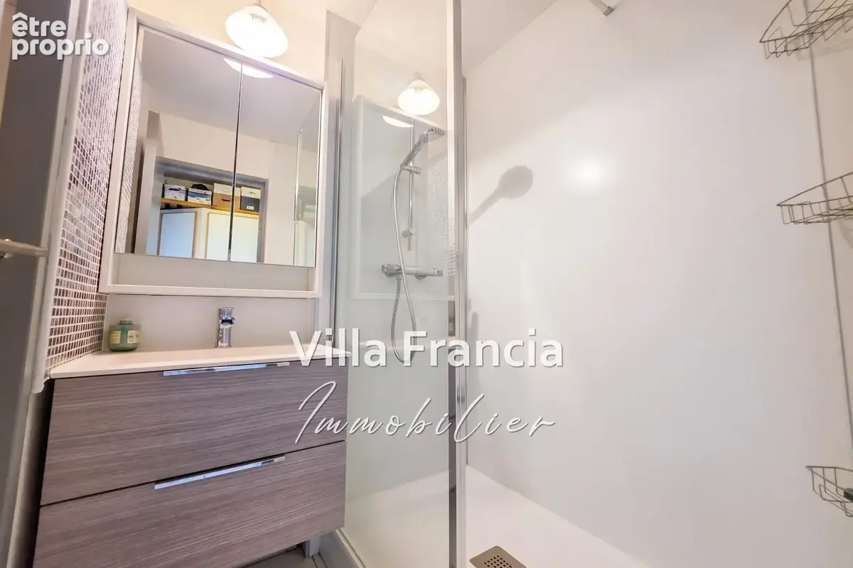 Appartement 1 pièce 22 m² à vendre à Saint-Raphael (83700) - photo 4