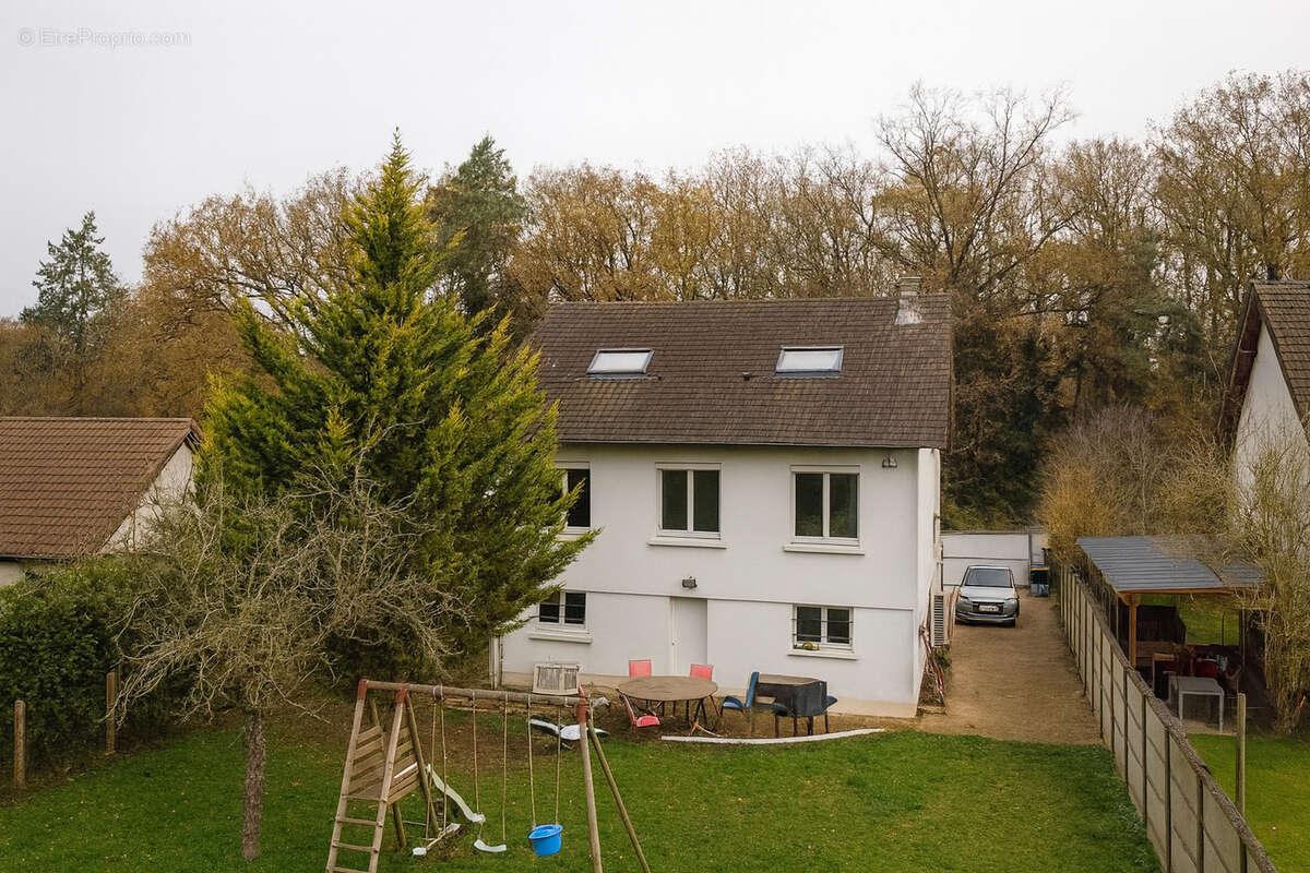 Maison à CONDE-SUR-VESGRE