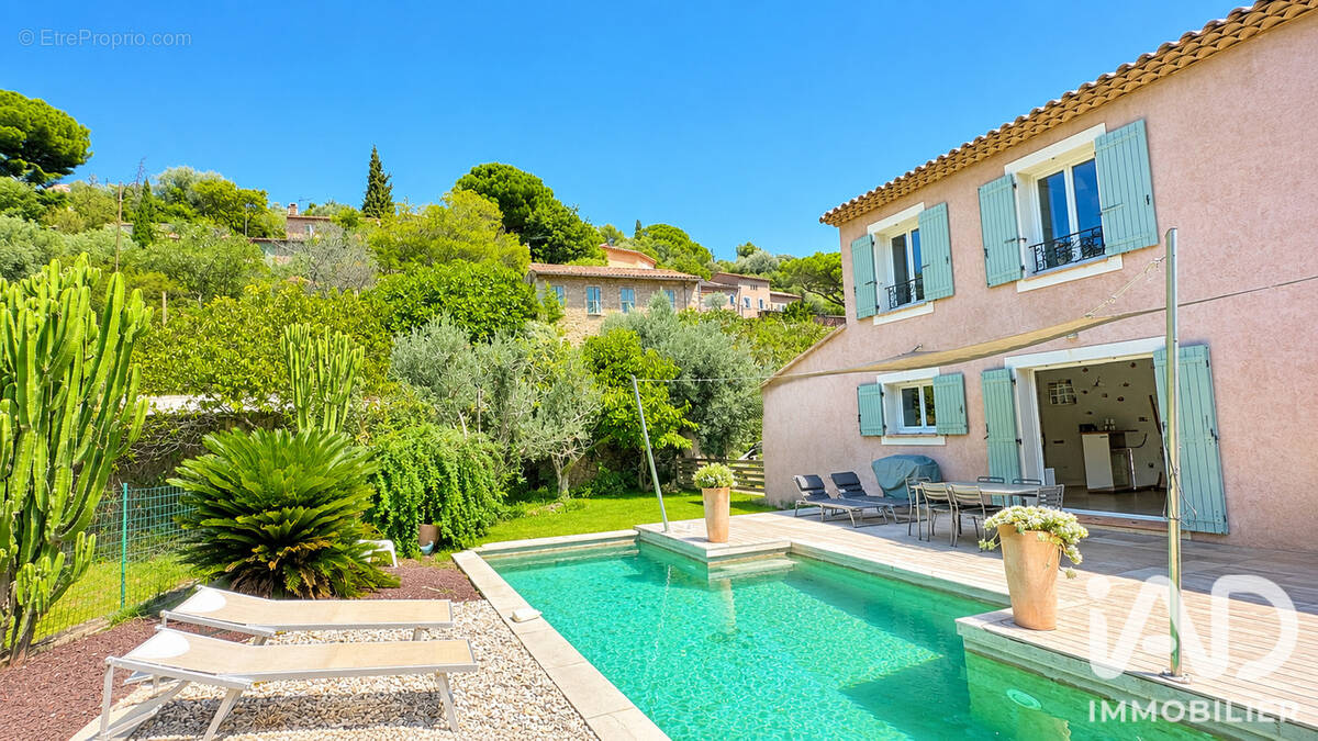 Photo 1 - Maison à OLLIOULES