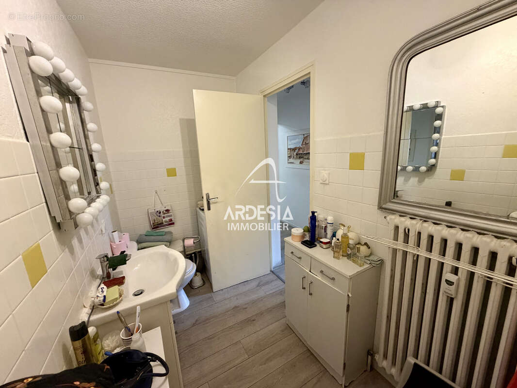 Appartement à SAINT-JEAN-DE-MAURIENNE