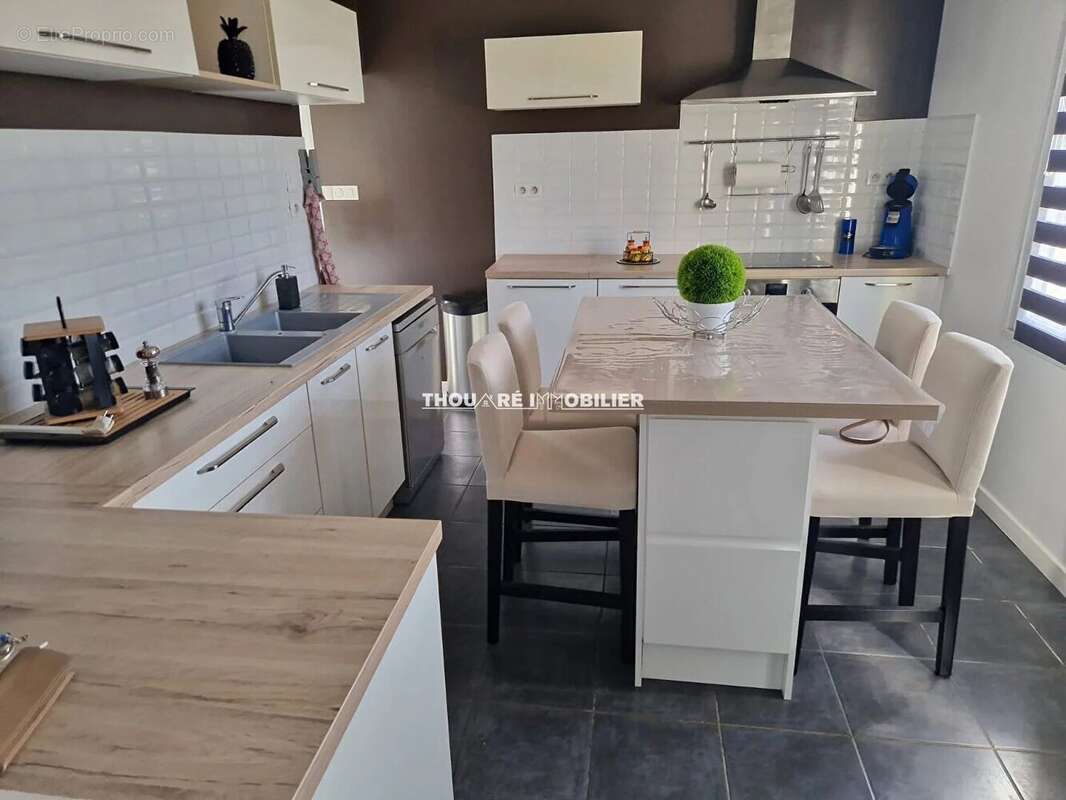 Maison Divatte Sur Loire 6 pièce(s) 107.15 m2  - 2 ch de plain pied -rénovation récente - photo 3
