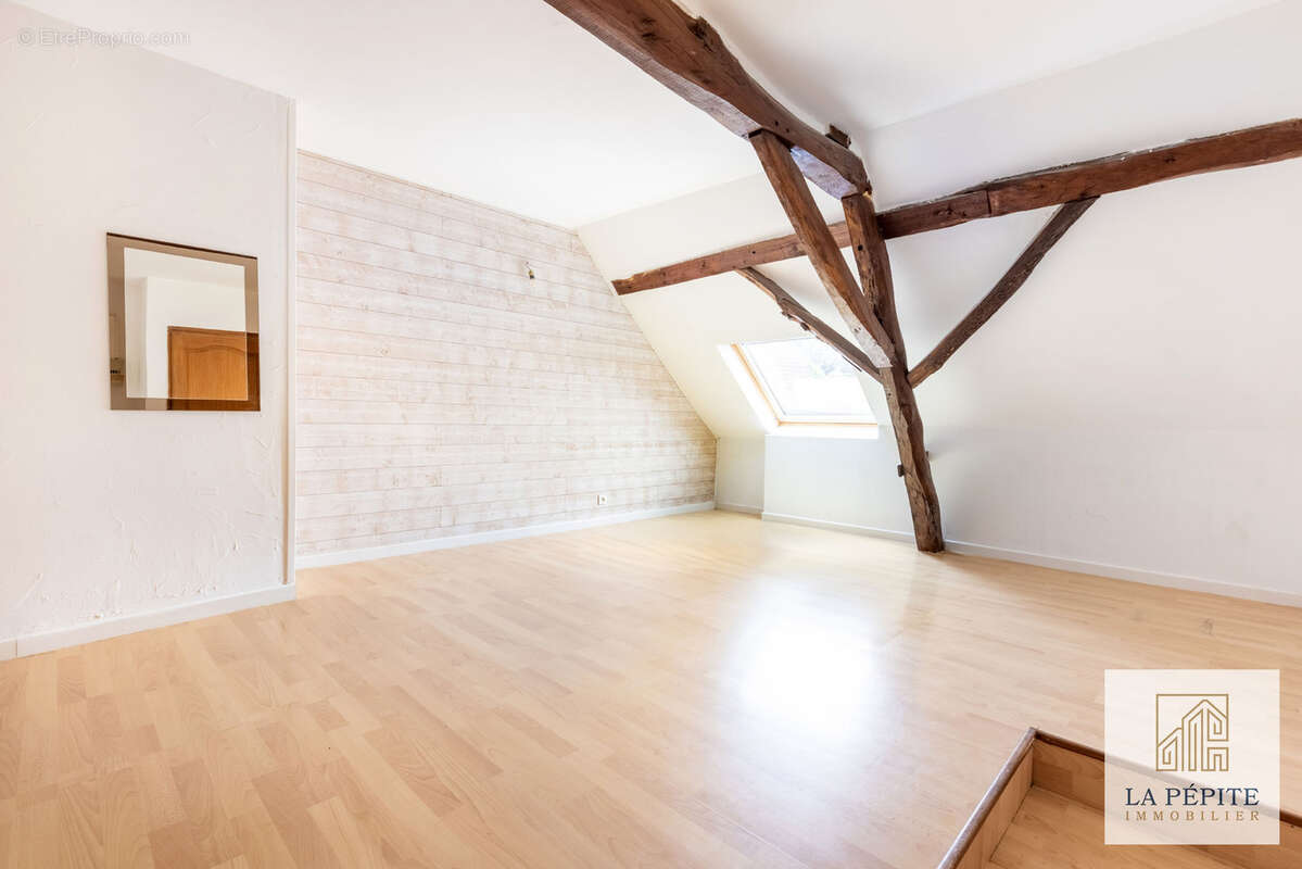 Maison à MAING