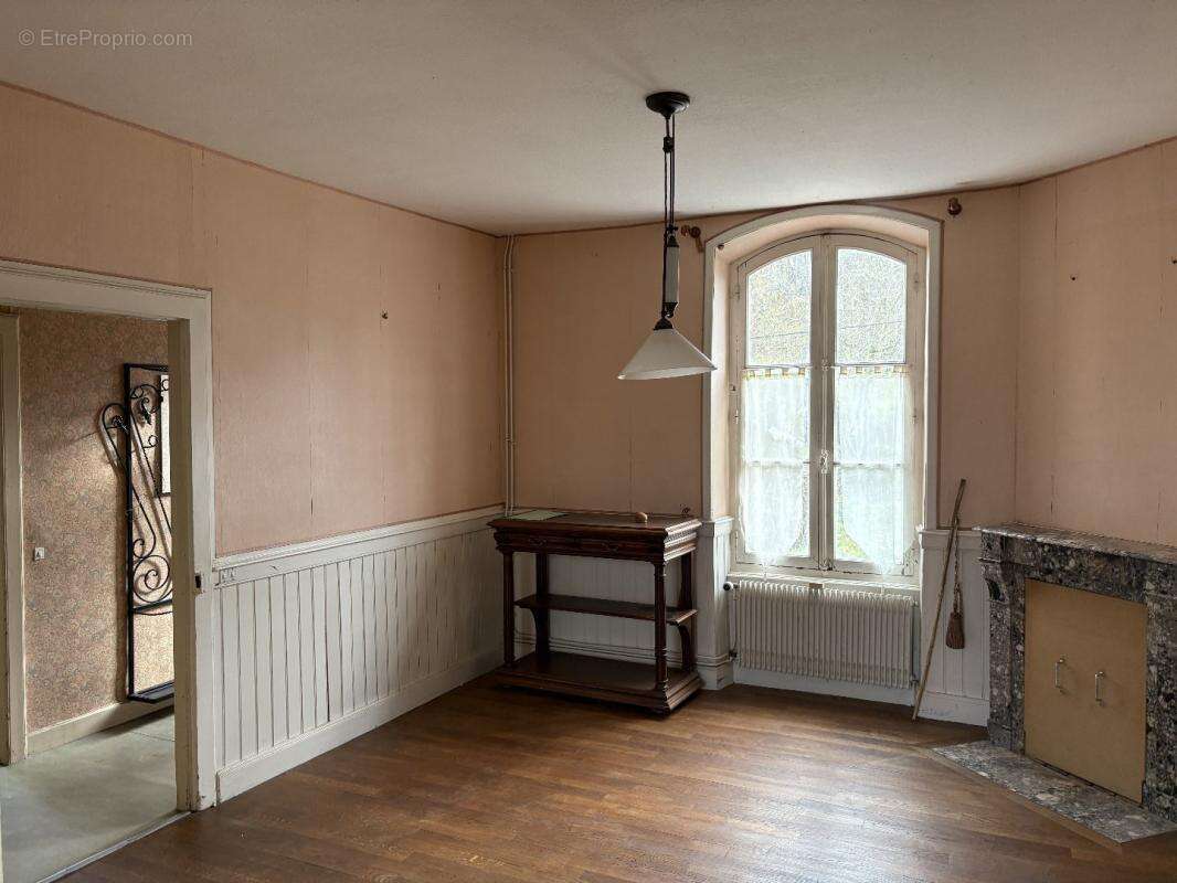 Maison à AYEN