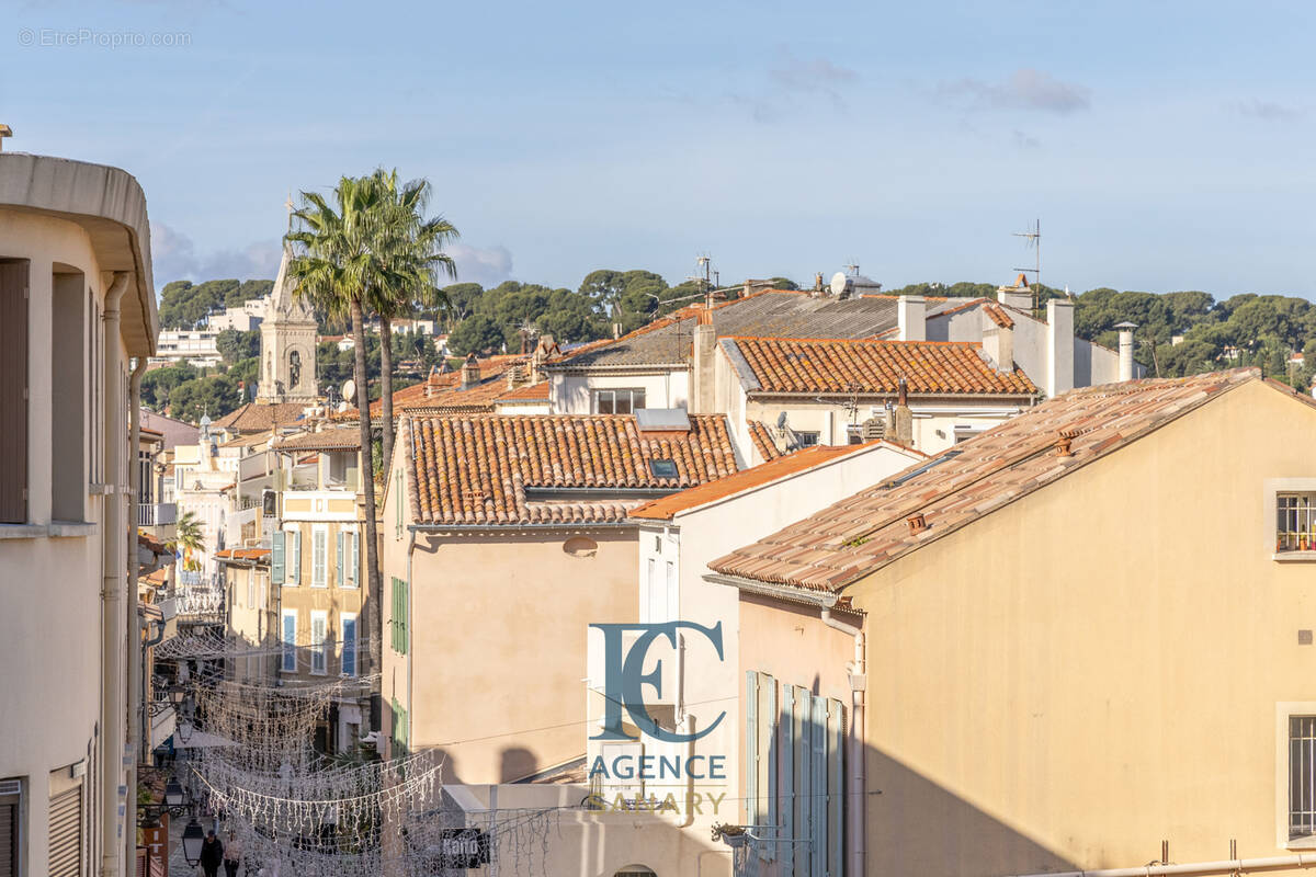 Appartement à SANARY-SUR-MER