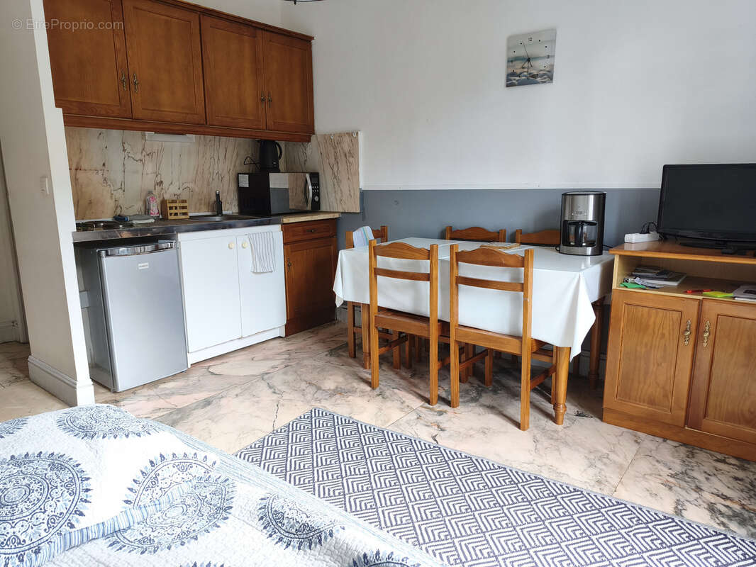 Agréable T2 bien agencé de 29 m2 et très bien situé en hypercentre - photo 5