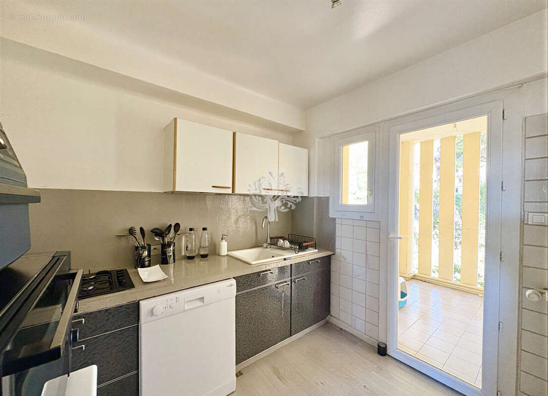 Appartement à SANARY-SUR-MER