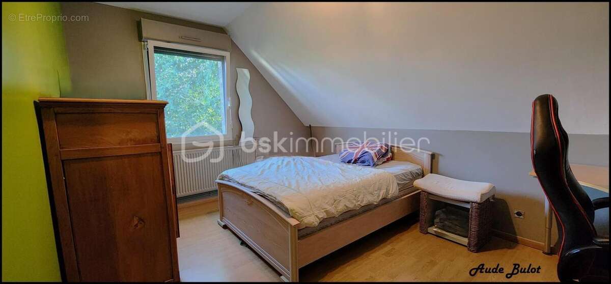 Maison à PERONNE-EN-MELANTOIS