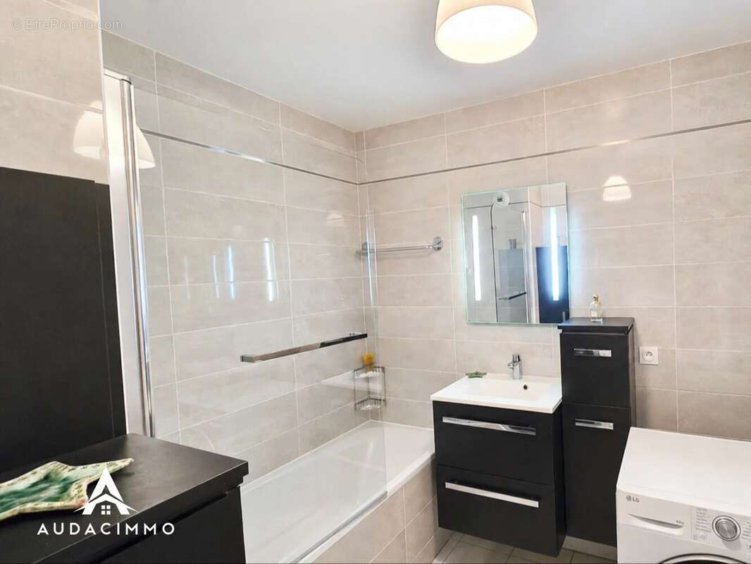 Appartement T3 - Aucun travaux - Balcon - Parking - Proche RER B - photo 12