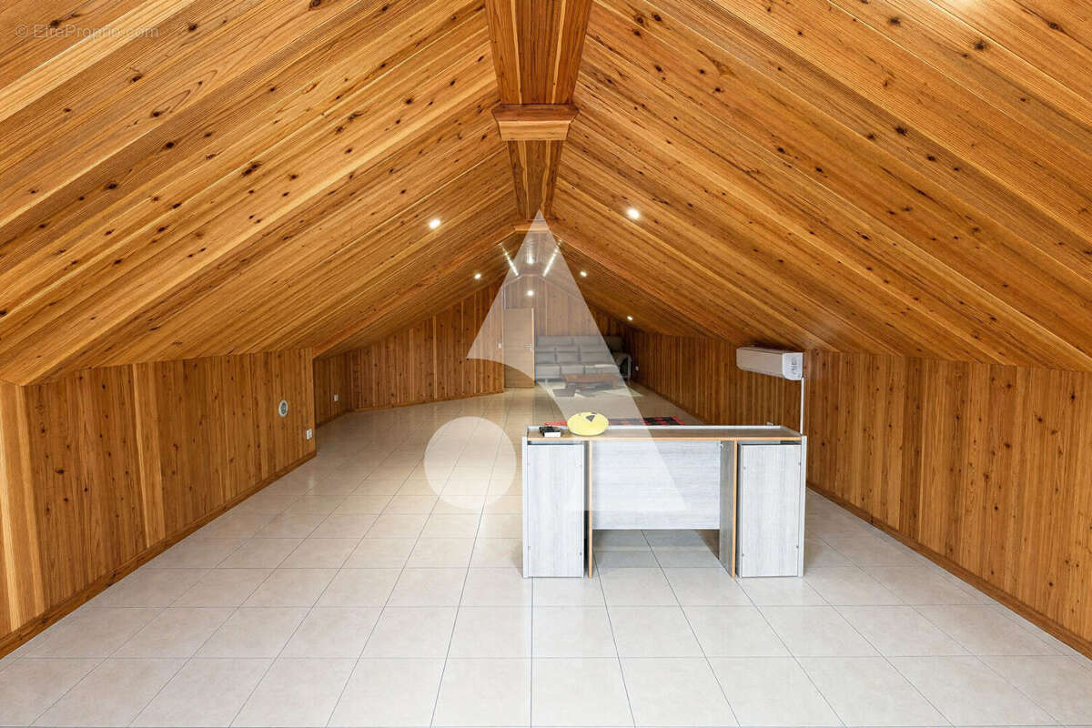 Villa d'exception avec pisicine - photo 7