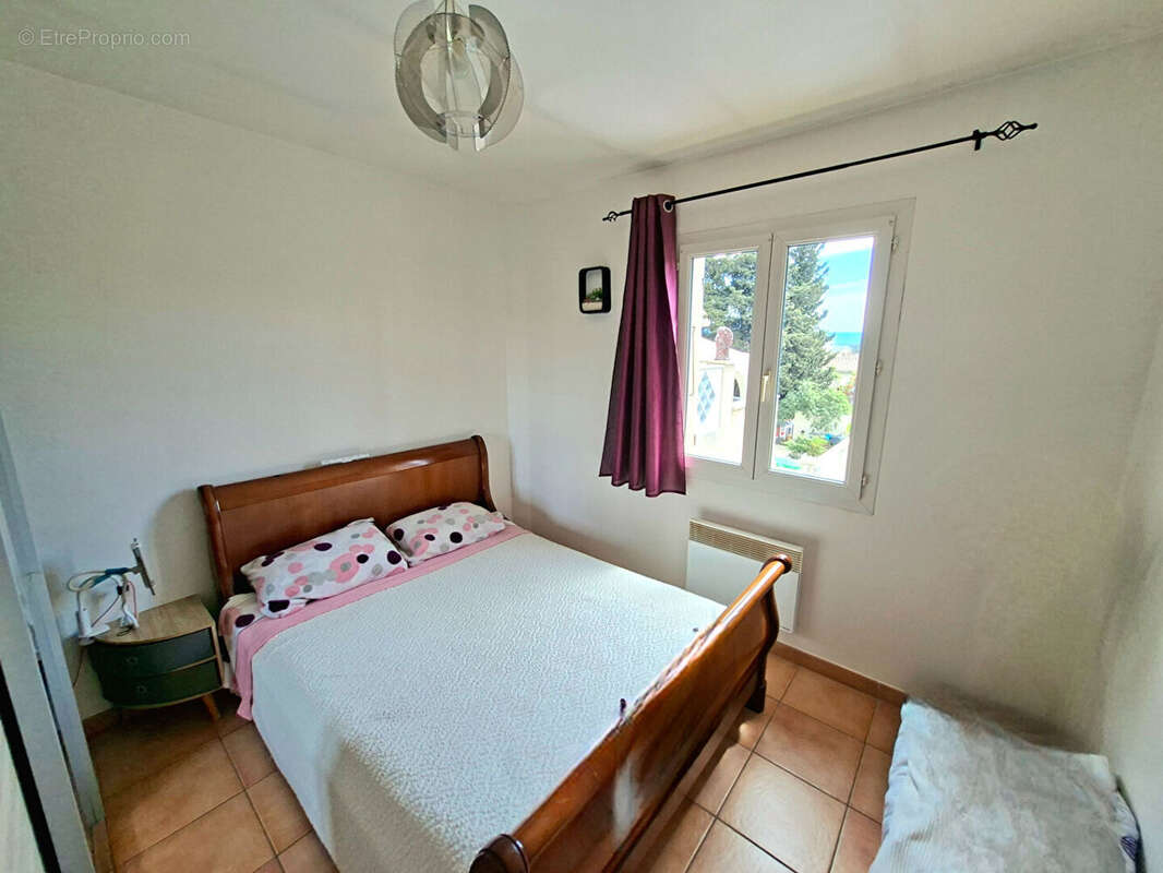 À vendre Ensemble immobilier composé de deux logements LOUÉS sur Pertuis - photo 6
