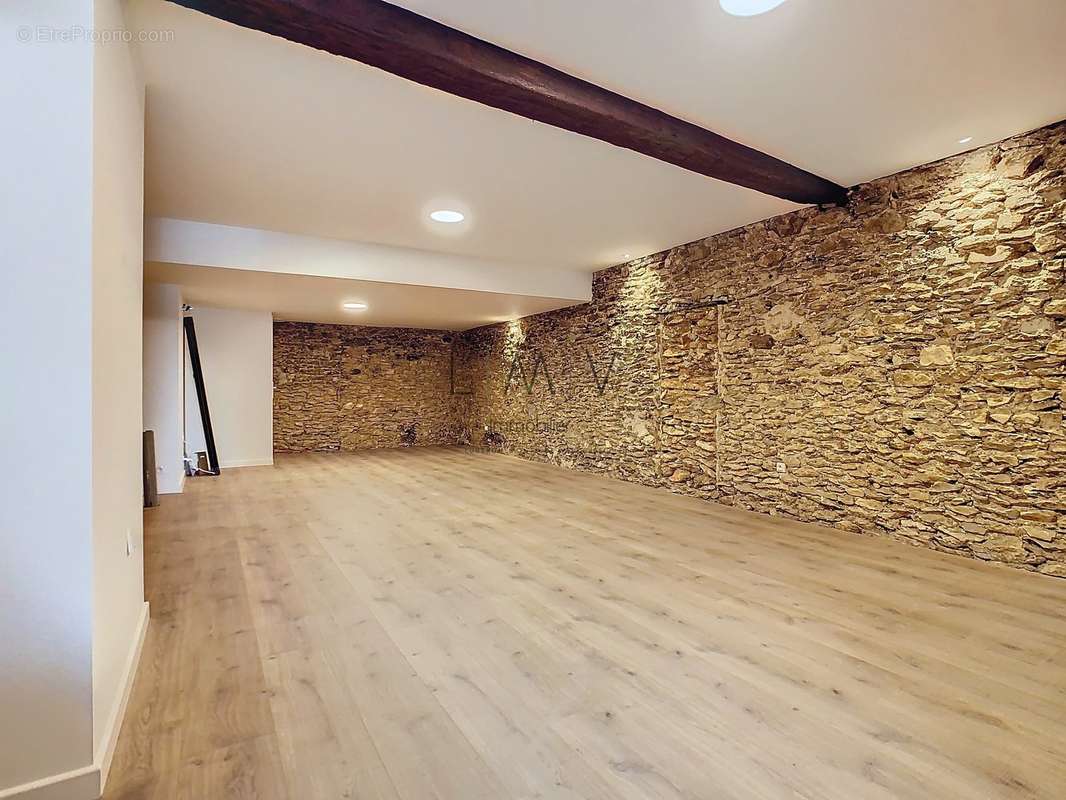 Maison à ROUSSILLON