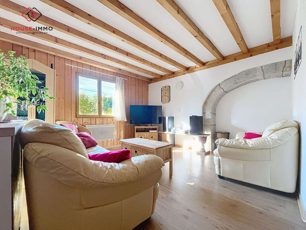 Maison à COGNA