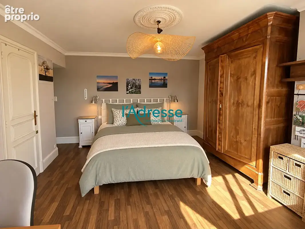 Grande maison familiale sur 9000 m² env. de terrain - photo 8
